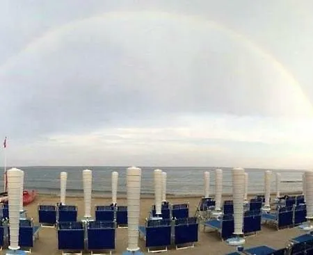 Mare E Non Solo 2 * אלסיו