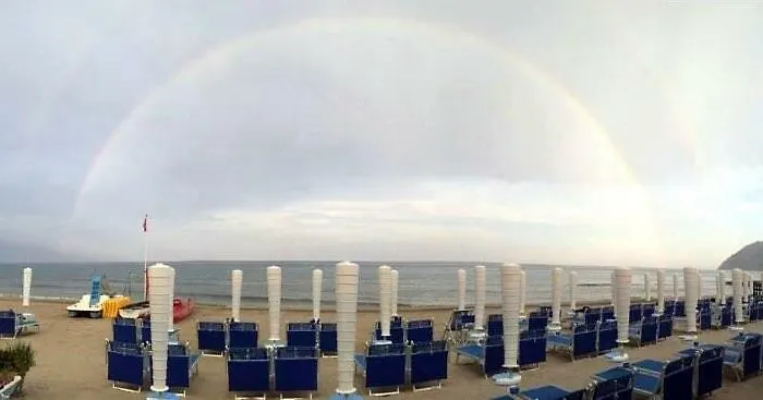 Mare E Non Solo 2 * Алассіо